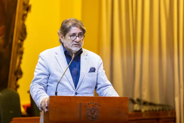 Alcalde de Miraflores, Carlos Canales.