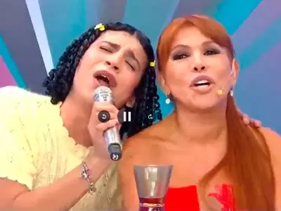 Valentino Palacios canta "La Borrachita" y Magaly Medina le advierte