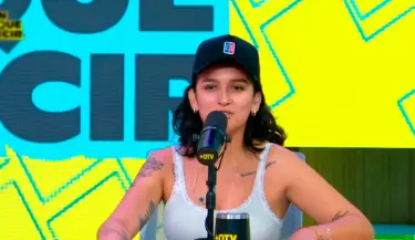 Daniela Darcourt deja el podcast de Mar�a P�a Copello por su m�sica.